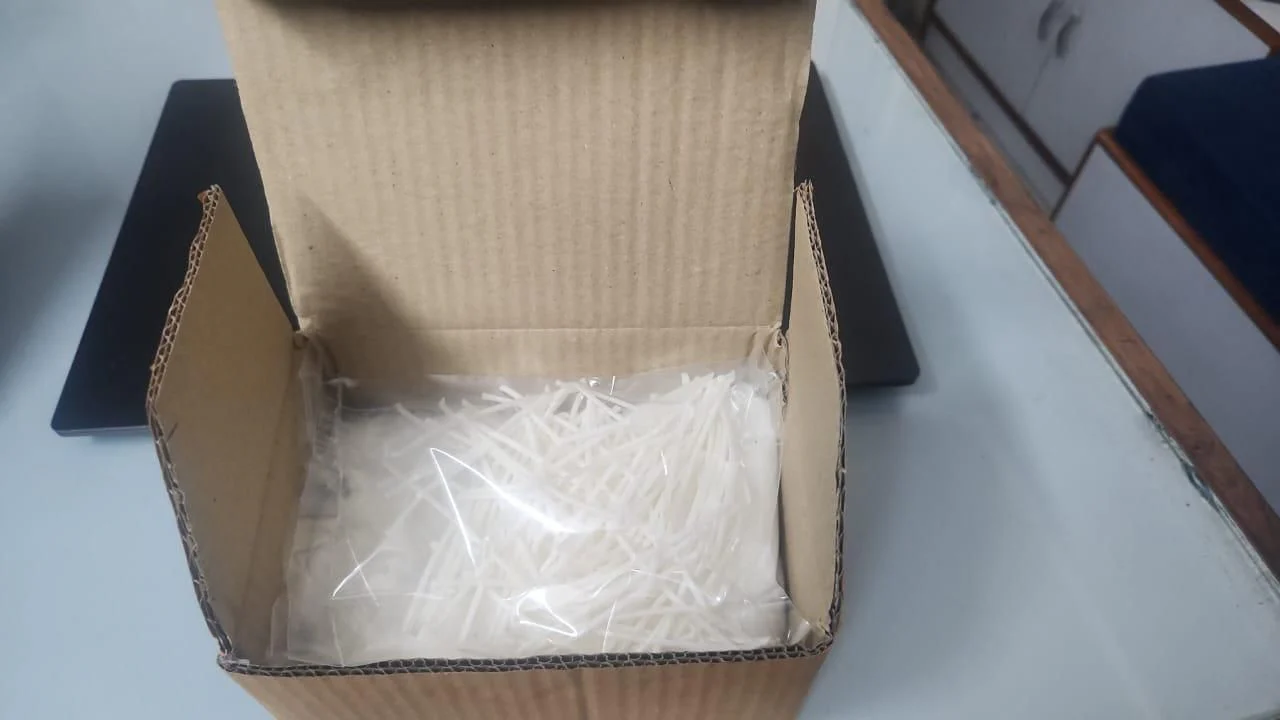 Pearl Soy Wax for Custom Candles 200gram + 50 Wicks - Image 6
